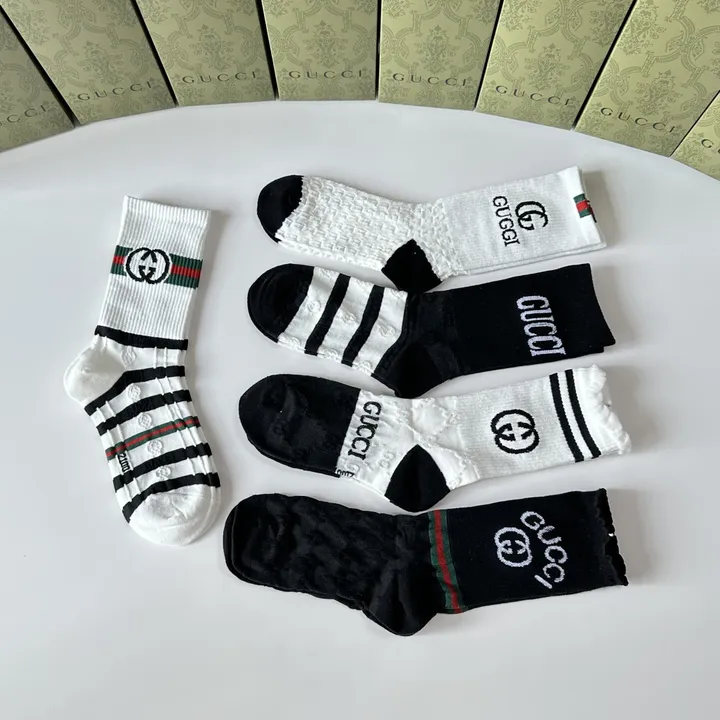 スーパーコピー グッチ 靴下