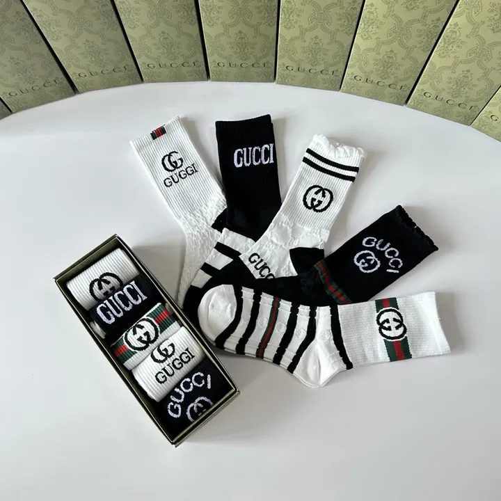 スーパーコピー グッチ 靴下
