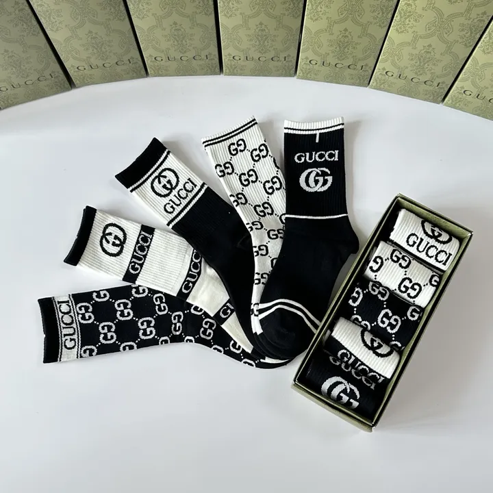 スーパーコピー グッチ 靴下