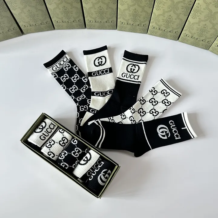 スーパーコピー グッチ 靴下