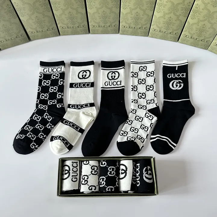 スーパーコピー グッチ 靴下