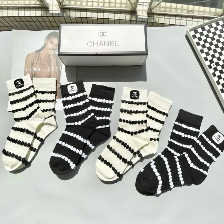 スーパーコピー シャネル 靴下
