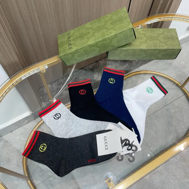 スーパーコピー グッチ 靴下