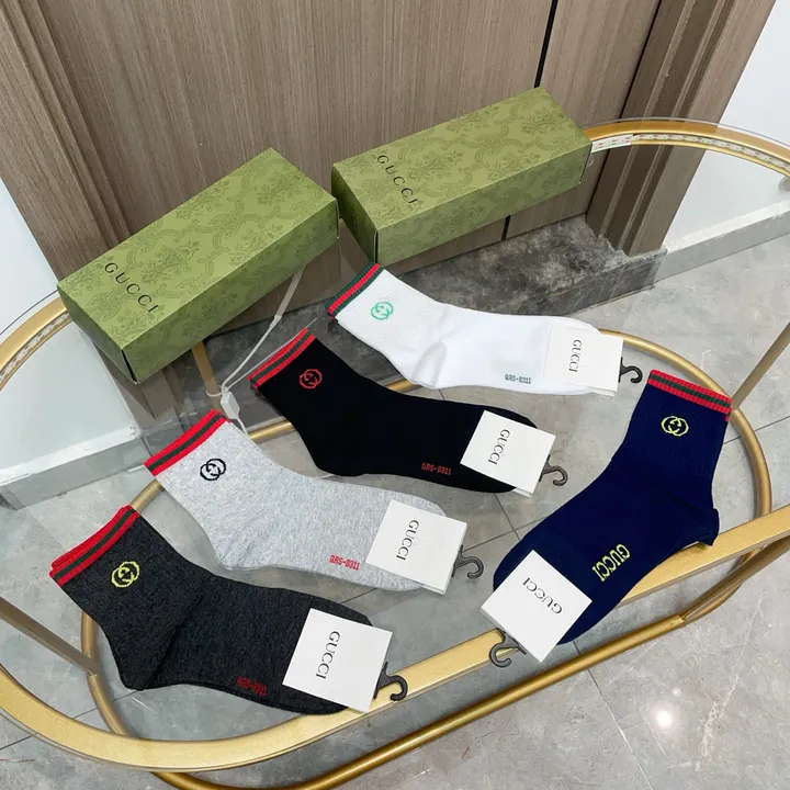 スーパーコピー グッチ 靴下