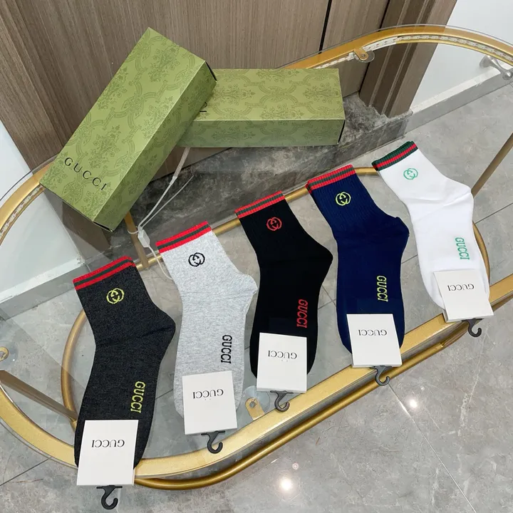 スーパーコピー グッチ 靴下