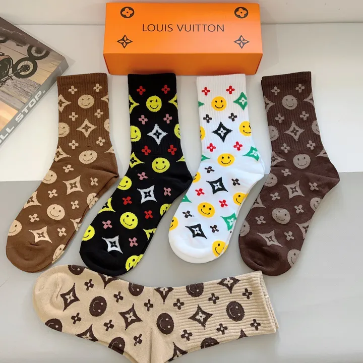スーパーコピー ルイヴィトン 靴下