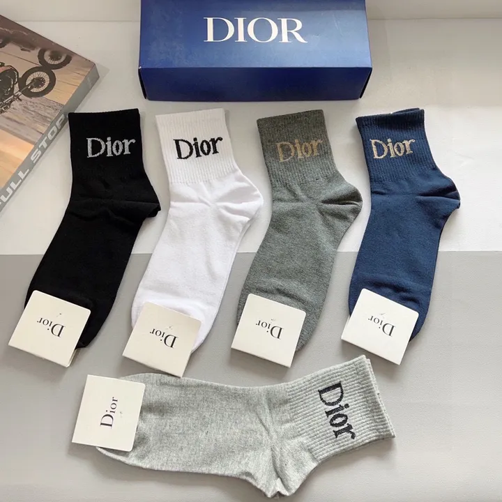 スーパーコピー ディオール 靴下