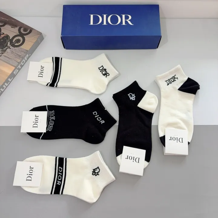 スーパーコピー ディオール 靴下