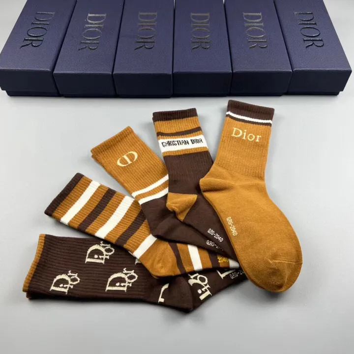 スーパーコピー ディオール 靴下