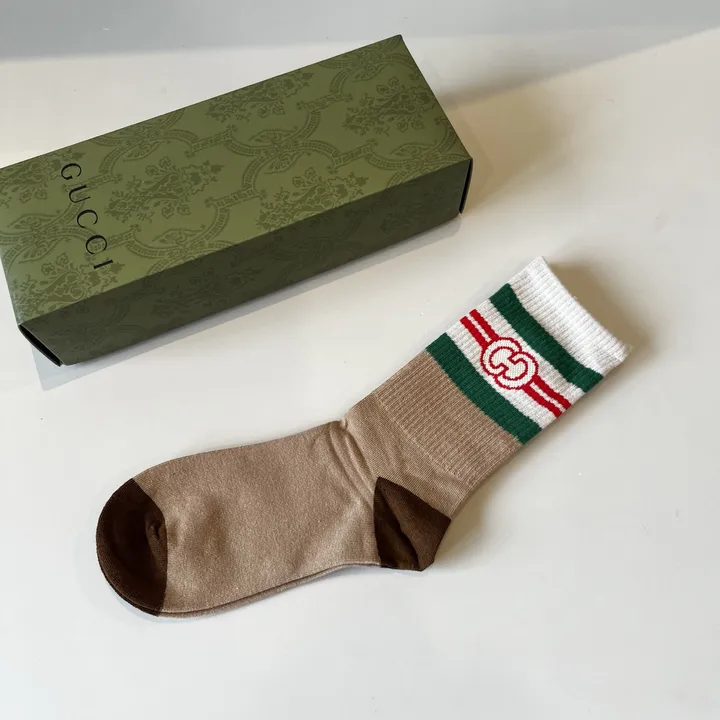 スーパーコピー グッチ 靴下
