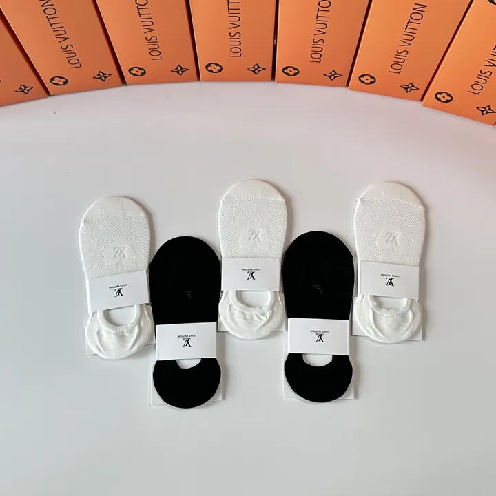 スーパーコピー ルイヴィトン 靴下