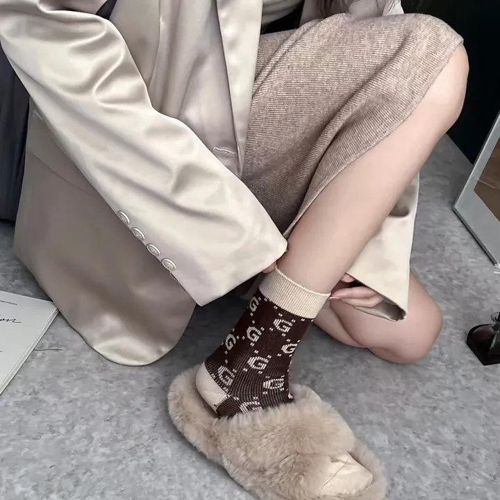 スーパーコピー グッチ 靴下