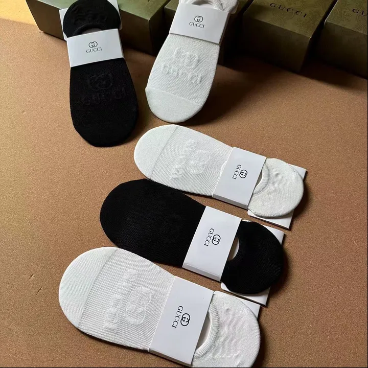 スーパーコピー グッチ 靴下