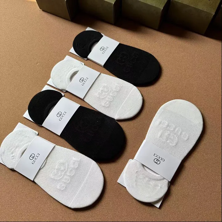 スーパーコピー グッチ 靴下