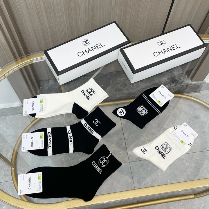 スーパーコピー シャネル 靴下