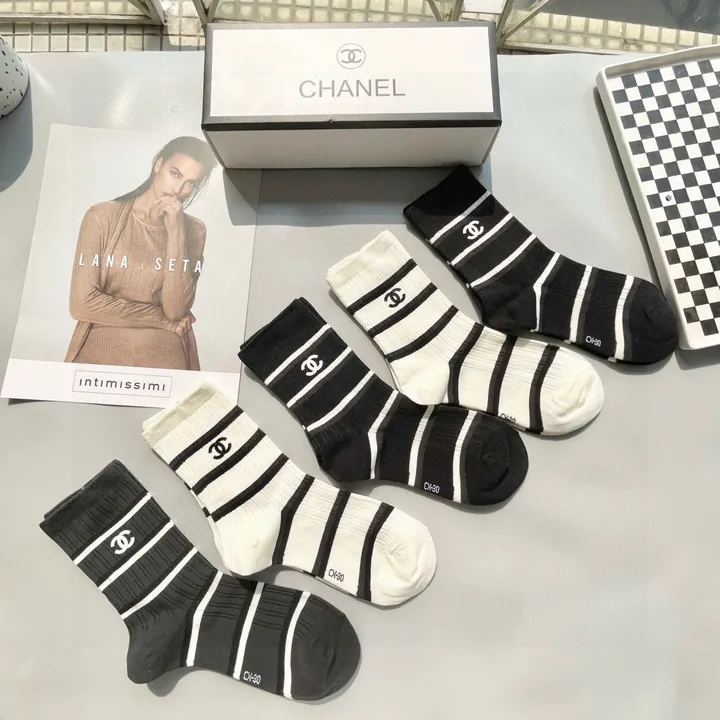 スーパーコピー シャネル 靴下