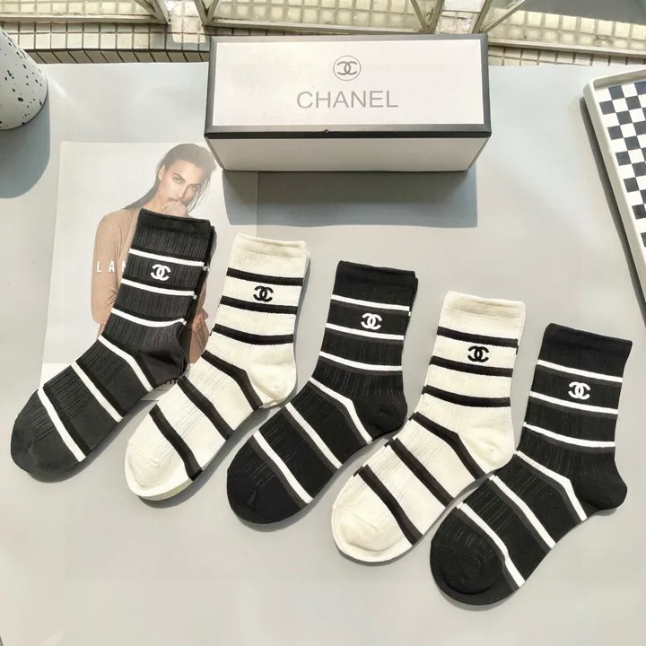 スーパーコピー シャネル 靴下