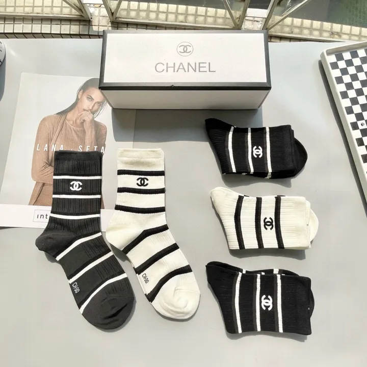 スーパーコピー シャネル 靴下