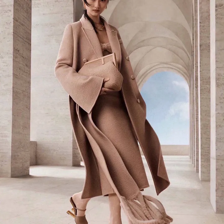 スーパーコピー フェンディ 靴下