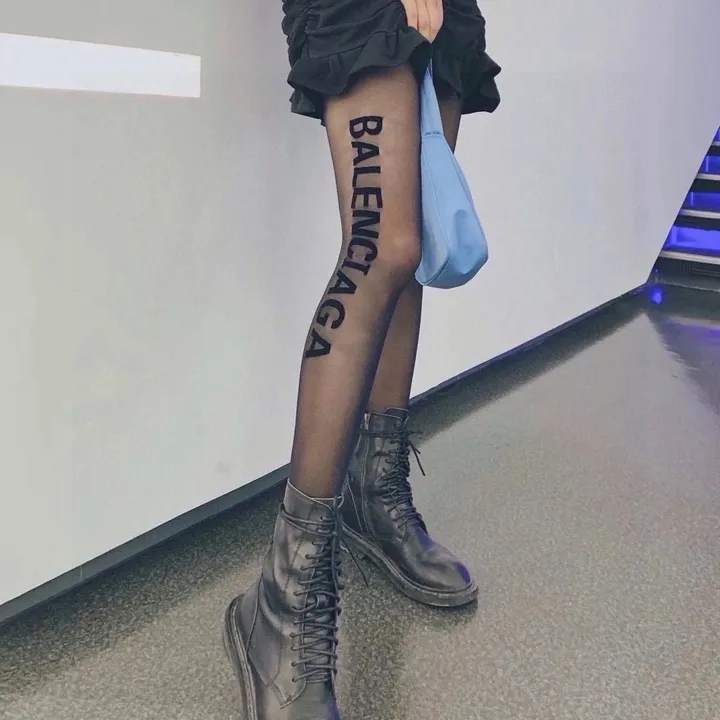 スーパーコピー バレンシアガ 靴下