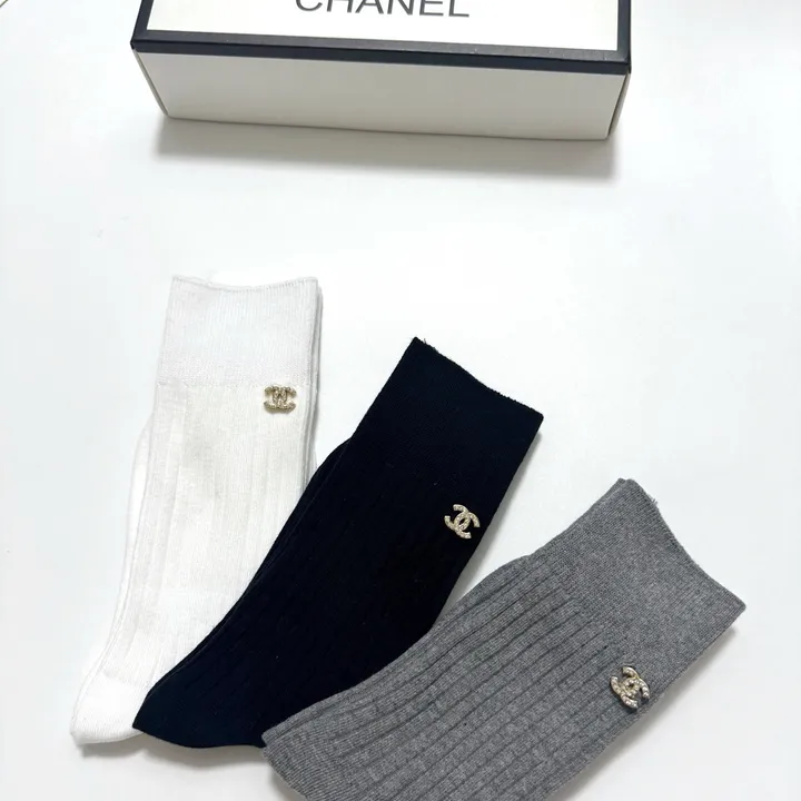 スーパーコピー シャネル 靴下