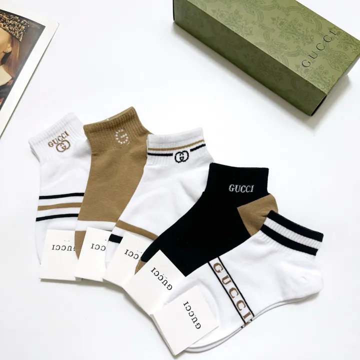 スーパーコピー グッチ 靴下