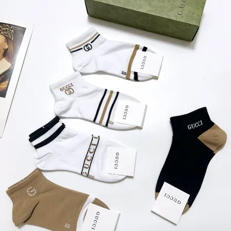 スーパーコピー グッチ 靴下