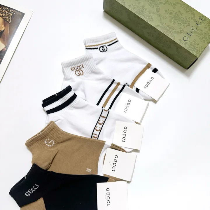 スーパーコピー グッチ 靴下
