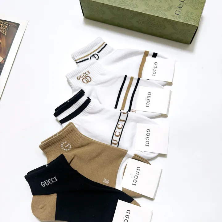 スーパーコピー グッチ 靴下