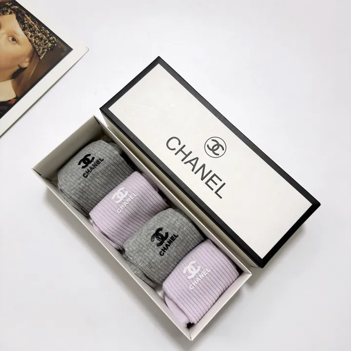スーパーコピー シャネル 靴下
