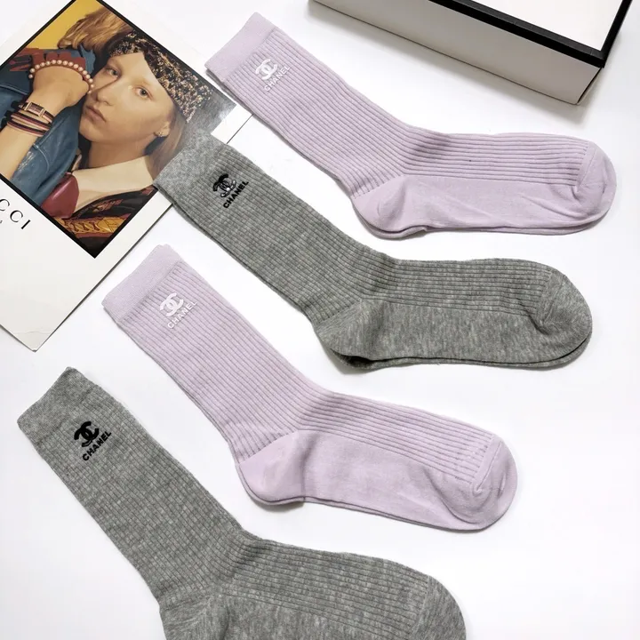 スーパーコピー シャネル 靴下