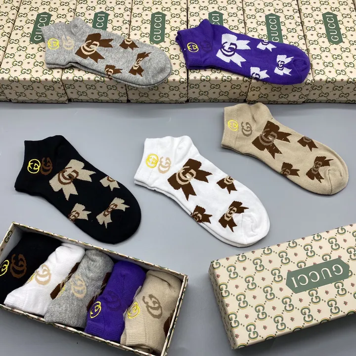 スーパーコピー グッチ 靴下