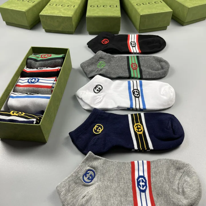 スーパーコピー グッチ 靴下