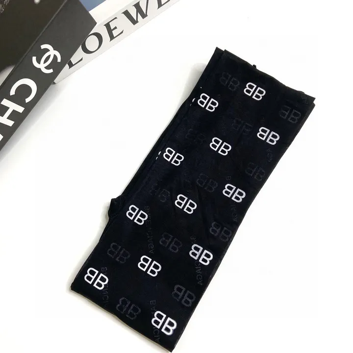 スーパーコピー バレンシアガ 靴下