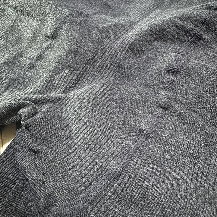 スーパーコピー ミュウミュウ 靴下