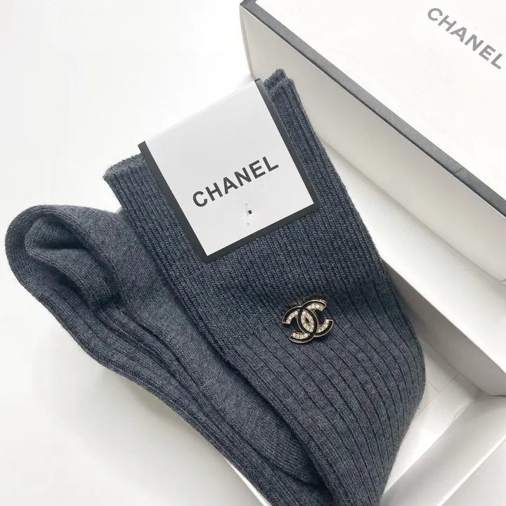 スーパーコピー シャネル 靴下