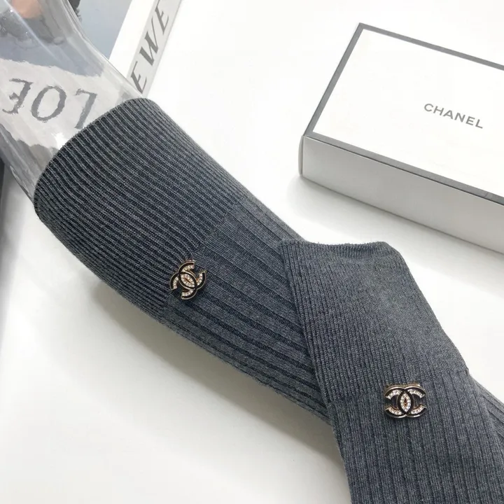 スーパーコピー シャネル 靴下