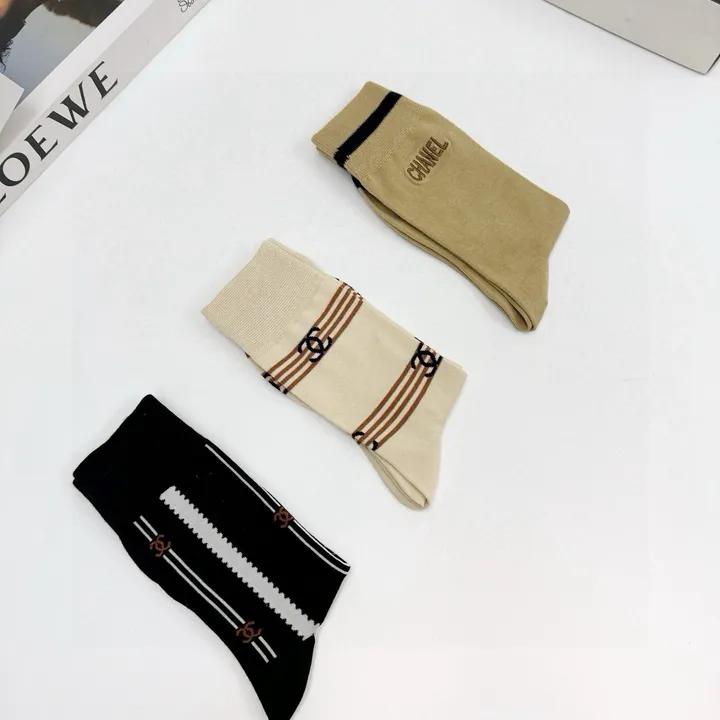 スーパーコピー シャネル 靴下