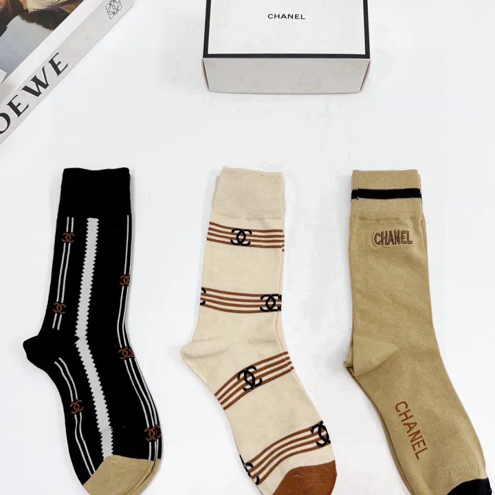 スーパーコピー シャネル 靴下
