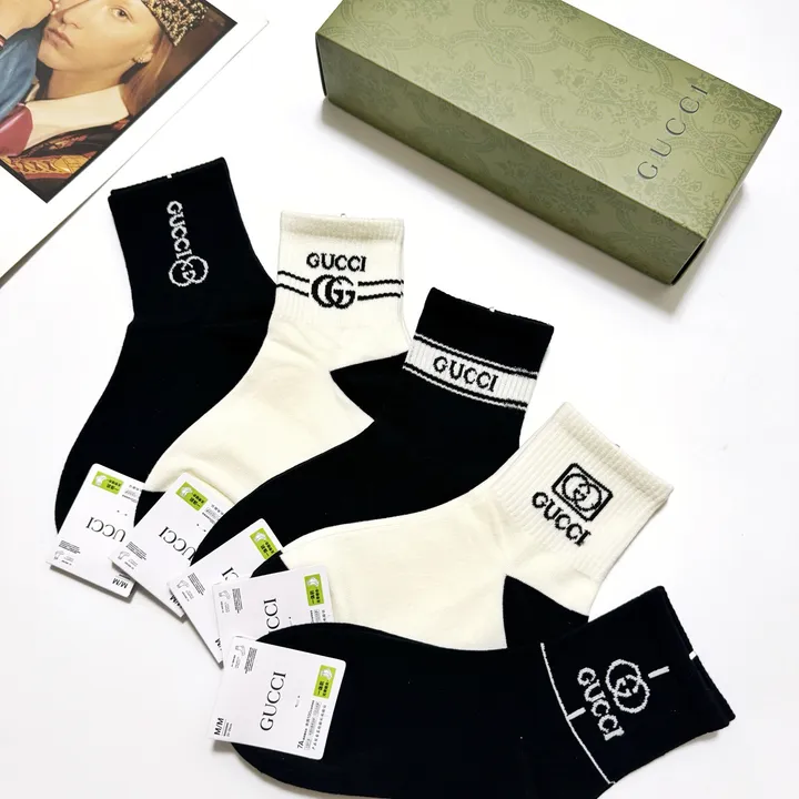 スーパーコピー グッチ 靴下