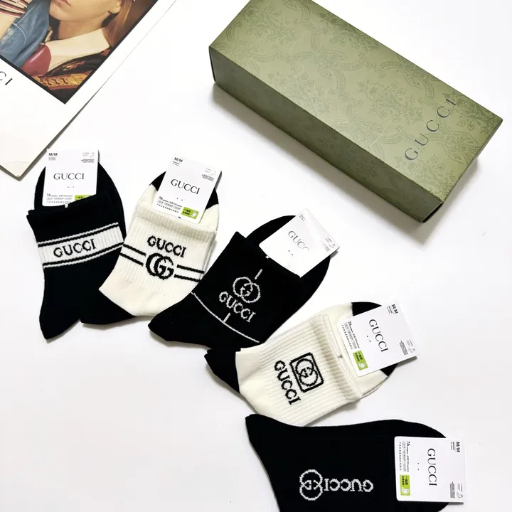 スーパーコピー グッチ 靴下