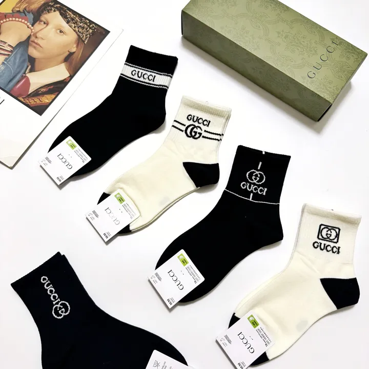 スーパーコピー グッチ 靴下
