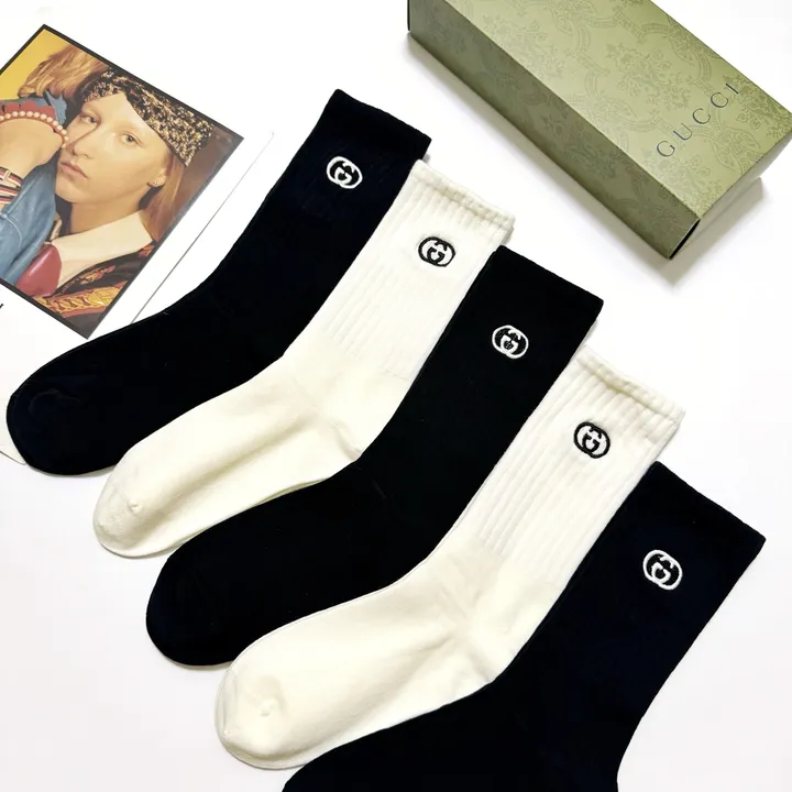 スーパーコピー グッチ 靴下