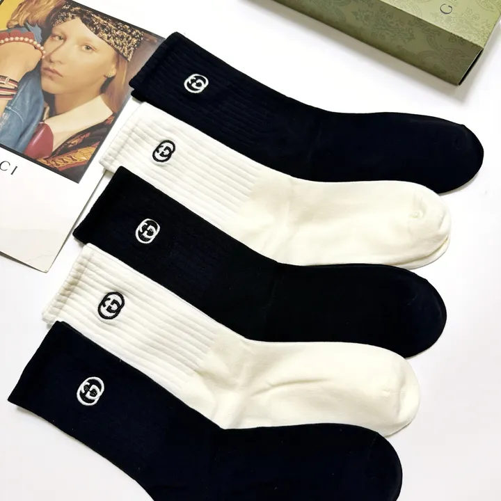 スーパーコピー グッチ 靴下