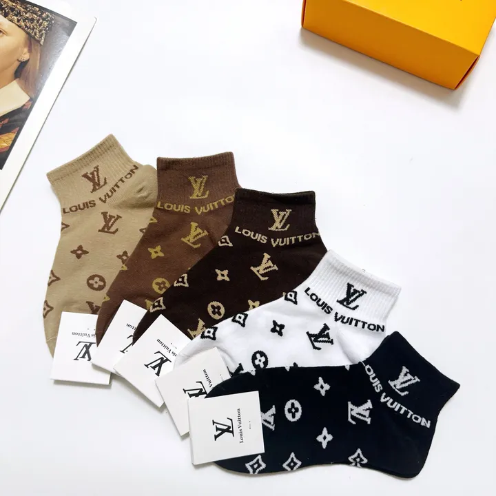 スーパーコピー ルイヴィトン 靴下