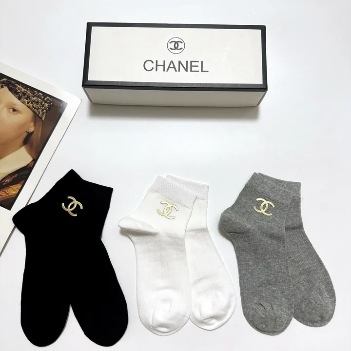 スーパーコピー シャネル 靴下