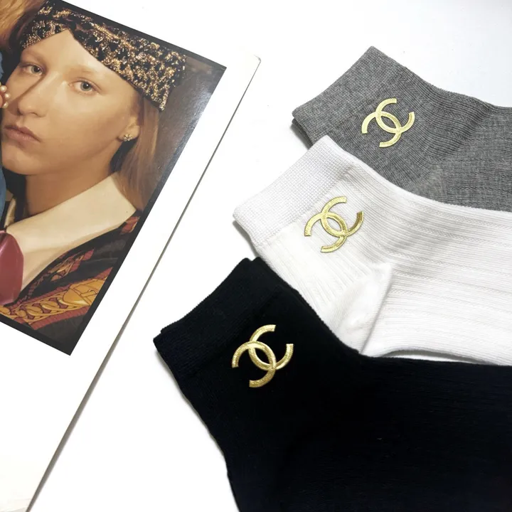 スーパーコピー シャネル 靴下