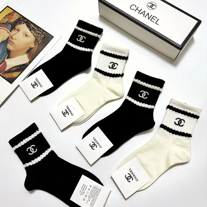 スーパーコピー シャネル 靴下