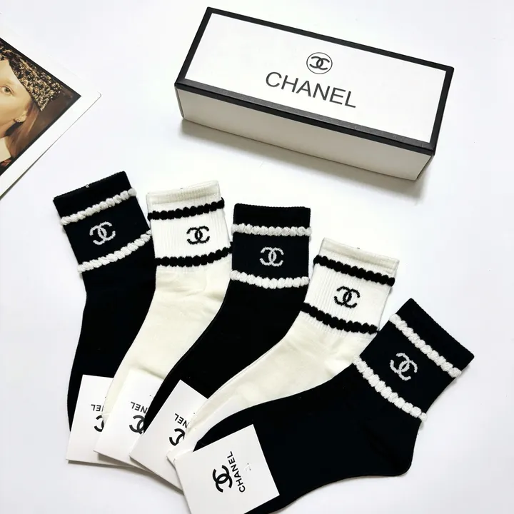 スーパーコピー シャネル 靴下