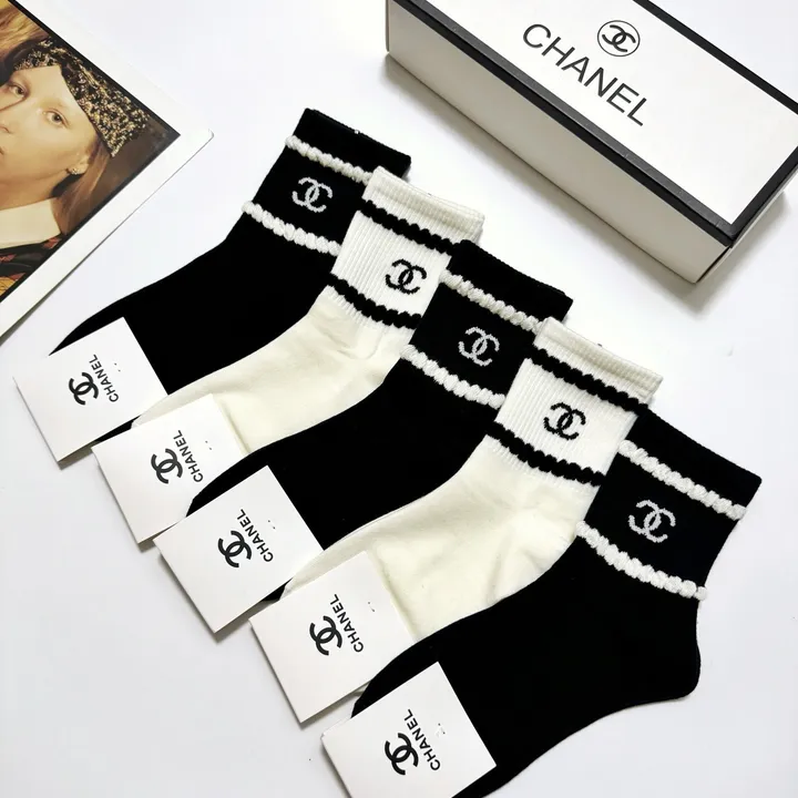 スーパーコピー シャネル 靴下